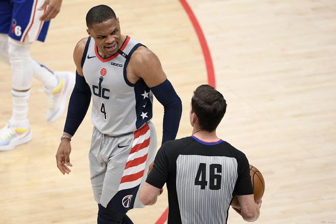 佳的场上视 佳的场上视