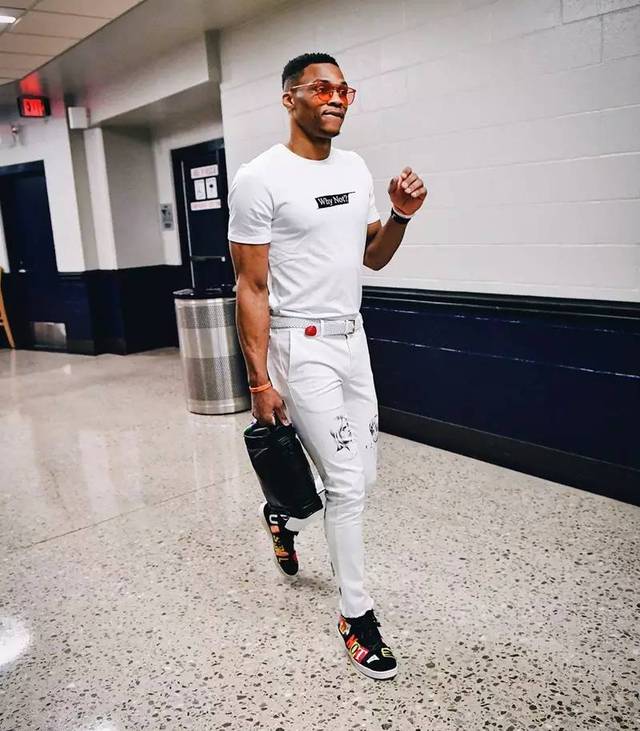 更是男女双 更是男女双